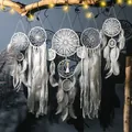 5-piece set of white bohemian dreamcatchers with lace and feathers for wall decor - Without Gift Box / White