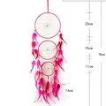 Attrape-rêves à trois anneaux de style indien avec plumes roses, décor mural 78cm - Rouge Rose (MS6986) / 20x75cm