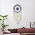 40cm Boho Traumfänger Wandbehang mit bösem Auge Motiv und weißen Gänsefedern - Saphirperle Quaste Feder Stil (MS9438E) / 1 Stück