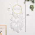 Elegante atrapasueños de plumas blancas con margaritas para decoración de pared infantil - Blanco Margarita / Sin Luces
