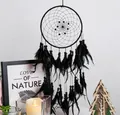 Atrapasueños negro hecho a mano para pared con plumas elegantes y cuentas decorativas - Estilo Pluma Puntiaguda Negra (MS9154E)