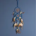 Handgefertigter blauer böhmischer Traumfänger mit drei Ringen und schönen braunen Federn - Drei-Ring Traumfänger (MS7008F) / Blau