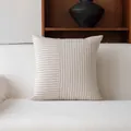 Housse de coussin rayée beige de style Maillard moderne et minimaliste pour canapé - 45x45cm (Sans Noyau) / Teint en Fil - Patchwork Rayé (Horizontal/Vertical) / Café Beige