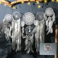 Juego de 5 atrapasueños de plumas blancas de estilo boho nórdico para pared - Blanco (MS9238-1) / Caja de regalo