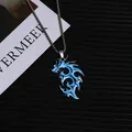 Modische leuchtende blaue Flammen Drachen Halskette mit robuster silberner Kette - Flammendrache / Leuchtendes Blau