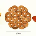 Heat-resistant natural bamboo placemat with 17cm diameter and geometric diamond design - Small (17cm)