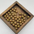 Perle rotonde profumate alle erbe naturali in un vassoio di legno per gioielli fai da te - 6mm / Incenso alla Pera (Marrone Chiaro)