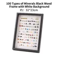 Pädagogische Sammlung von 100 natürlichen Mineralproben in einem schwarzen Holzrahmen - Chinesisch Weißer Hintergrund / 100 Mineralien Set / Schwarz