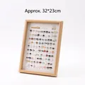 Sammlung von 100 einzigartigen natürlichen Mineralproben im 32x23cm Holzrahmen-Set - Englisch Weißer Hintergrund / 100 Mineralien Set / Naturholzfarbe