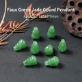 Kleine imitatie groene jade kalebas hanger voor het maken van DIY sieraden accessoires - Kalebas Hanger / 14*10*9mm / Groen