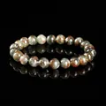Bracelet en cristal de quartz fantôme vert naturel avec perles rondes 1A sur fond noir - 7-8mm (1A Grade Naturel) / Vert