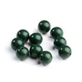 Handgefertigte dunkelgrüne runde Duftperlen aus Kräutern für Schmuck und Accessoires - Meng Ling / Grün / 6mm