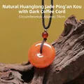 Pendentif boucle Ping'an en jade jaune naturel avec cordon tressé marron foncé - Jade Dragon Jaune Naturel Ping'an Kou avec Corde Café Foncé