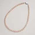 Elegante collana di perle d'acqua dolce rosa naturali con chiusura ovale in argento lucido. - 7-8mm/41.5cm