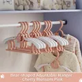 Verstelbare plastic kinderkledinghangers in kersenbloesemroze met schattig beerontwerp - Beer Intrekbare Stijl (4048) / 10 Stuks Verpakking / Kersenbloesem Roze