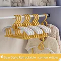 Verstelbare babykledinghanger met schattig beerontwerp in een heldere citroengele kleur - Beer Intrekbare Stijl (4048) / 10 Stuks Verpakking / Citroengeel