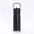Detailansicht der mattschwarzen vakuumisolierten Sportwasserflasche aus Edelstahl 304 - 650ml / Schwarz
