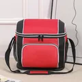 Geïsoleerde picknick koeltas met rood en zwart kleurblok en een handige schouderriem - Rood