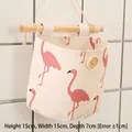 Flamingo stoffen hangende opbergtas met houten roede, afmeting 15x15x7cm organizer - Hangende tas type / 15x15x7cm / Witte Flamingo Hangzak