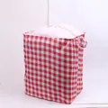 Roter und weißer karierter Wäschekorb mit Kordelzug für die Aufbewahrung zu Hause. - 100L / Rotes Karomuster
