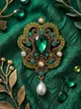Vintage Barockbrosche mit smaragdgrünem Edelstein und hängender Perle - Grüner Edelsteinstil / Antikgold Und Grün