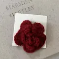 Elegante handgefertigte dunkelrote Häkelrose Haarspange für Damen und Mädchen Accessoire - Rote Gehäkelte Blume (20#) / 1 Stück / Rot