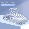 Cintres antidérapants extra-épais durables en bleu européen pour ranger le dressing - Bleu Nordique
