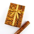 Creatieve cadeaupapierset met tijgerprint, gouden satijnen strik en papierrol - Tijgerpatroon (6030431920462) / 50x70cm