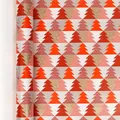 Decoratieve kerstboompatroon cadeaupapierrol voor grote vakantiedozen en pakjes - Driekleurige Boom / 70cmx8m
