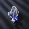 Vintage-Brosche in Blattform mit blauen Strasssteinen und grauer Perle für Anzüge - Gunmetal, Blaues Blatt