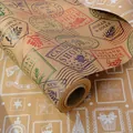 Rollo de papel de regalo de Navidad de kraft con diseños de sellos vintage de colores - Sellos de Viaje / 10 Metros