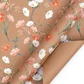 Vintage Blumen-Kraftpapier für Geschenke mit weißen und orangen Gänseblümchen-Motiven - Warme Orangefarbene Wildheit / 43cmx3m