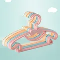 Set van meerkleurige antislip kinderkledinghangers met een schattig strikontwerp - Stapelbaar/Antislip/Verdikt / Set van 20 Stuks / Willekeurig Gemengde Kleuren