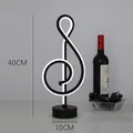 Lampe de table LED moderne en forme de note de musique noire avec lumière blanche - Style 2 (40cm) / Interrupteur à bouton-poussoir / Blanc