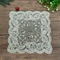 Set de table vintage en dentelle blanche brodée avec de beaux motifs floraux - 29cm / Beige