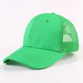 Gorra trucker de malla verde brillante en blanco para impresión de logo personalizado - Diseño de Seis Paneles / Verde Fluorescente