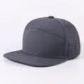 Dunkelgraue Hip-Hop-Basecap mit flachem Schirm und atmungsaktivem Laserschnitt-Netz - Verstellbar / Dunkelgrau