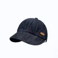 Casquette de baseball ajustable en denim bleu foncé avec texture à rayures et patch cuir - Noir