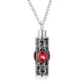 Detalle del colgante de urna conmemorativo en plata vintage con gema roja y filigrana - Colgante de Cilindro con Piedra de Nacimiento / Rojo