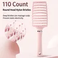 Roze gebogen haarborstel met 110 afgeronde nylon borstelharen voor het ontklitten. - Roze Gebogen Ventilatieborstel