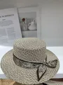 Vue détaillée d'un chapeau de paille rétro avec ruban à motif cachemire élégant - M (56-58cm) / Marron
