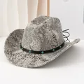 Chapeau de cow-boy à imprimé serpent avec bandeau décoré de perles turquoise. - M (56-58cm) / Noir et Blanc