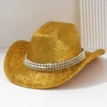 Hochwertiger gold glitzernder Western Cowboyhut mit dreireihigen silbernen Metallnieten - M (56-58cm) / Gold