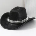 Schwarzer Rock-Western-Cowboyhut mit markanten Heavy-Metal-Nieten und Glitzer-Optik - M (56-58cm) / Schwarz
