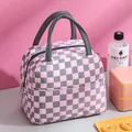 Insulated pink and grey checkered lunch bag with a unique crinkled texture for office and school - Bubble Grid Style / Pink