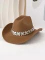 Detalle de sombrero de vaquero marrón con cadena de trébol plateado para fiestas - M (56-58cm) / Camel