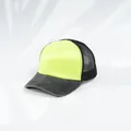 Neongelbe und graue Mesh-Trucker-Kappe mit atmungsaktivem Stoff und Jeans-Schirm. - Neongelb