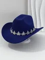 Gros plan montrant la couronne de strass élégante sur un chapeau de cow-boy bleu chic - M (56-58cm) / Bleu saphir