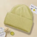 Bonnet en maille côtelée jaune citron doux pour la chaleur hivernale et le style - M (56-58cm) / Jaune