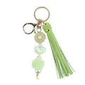 Porte-clés à pompon vert fait main avec breloque marguerite et pompon en peluche. - Vert olive